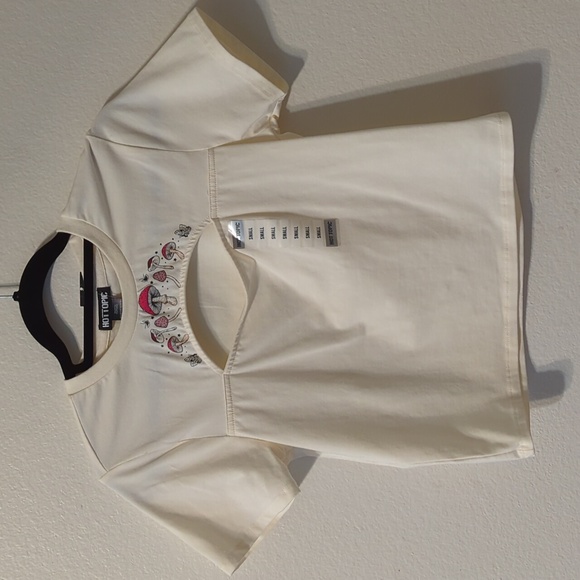 Hot Topic Tops - Hot Topic Women's Mushroom Peek-a-boo Shirt